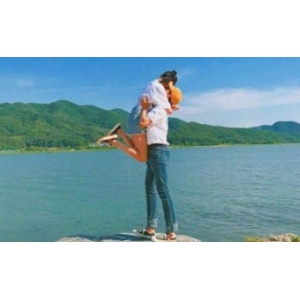 对象过度黏人是不信任的表现吗 对象过度粘人说明什么