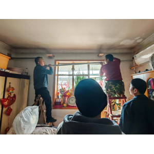 寒冬里的暖流：老旧小区暖气故障 邻里携手暖心抢修