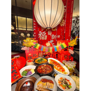 坚守23年！深圳“爱心年夜饭”启程，以温情暖透“关爱之城”